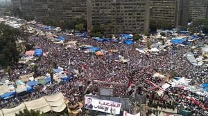 الإعلام المعارض لمرسي، استغل تصريحات عدد من وجوه المنصة للدعوة إلى تعجيل الفض، بحجة تحريضهم على العنف- الأناضول