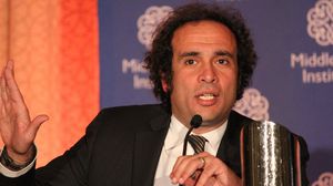 أستاذ العلوم السياسية والسياسة العامة عمرو حمزاوي- أرشيفية