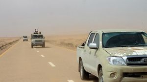 الطريق بين مصراتة وسرت مغلق منذ هجوم قوات حفتر على العاصمة طرابلس عام 2019- أرشيفية