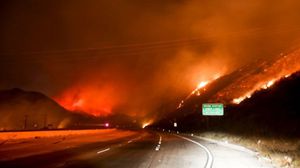 منذ بداية العام دمر نحو ألف منزل في ولاية كاليفورنيا وقتل سبعة أشخاص بسبب الحرائق - أ ف ب
