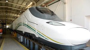 يربط قطار الحرمين الشريفين بين مكة المكرمة والمدينة المنورة مرورا بمدينة جدة- أرشيفية