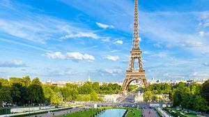 يساهم قطاع السياحة عادة بما يزيد عن سبعة في المئة من الناتج المحلي الإجمالي لفرنسا- أرشيفية