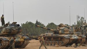 تركيا ترسل مزيدا من الدبابات إلى الحدود مع سوريا- الأناضول