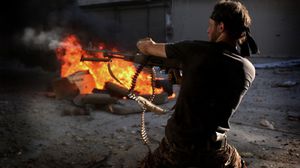 مقاتل من المعارضة السورية في حلب- أرشيفية