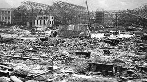 آثار الدمار الشامل لقنبلة أمريكا الذرية على مدنيي اليابان- أرشيفية
