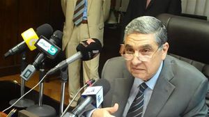 وزير الكهرباء والطاقة المتجددة في مصر محمد شاكر- أرشيفية
