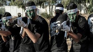 أحد قادة المخيم التدريبي: "هؤلاء الفتيان يعرفون طريقهم، ويريدون أن يكونوا جزءا من المنظومة العسكرية القتالية في غزة"- جيتي