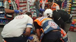 إصابات المستوطن حرجة بعد طعنه في المنطقة العلوية من الجسم- الإعلام العبري