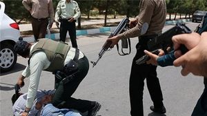 الأمن الإيراني قال إن جهاز أمن خارجي ساعد في الاعتقالات- أرشيفية