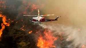 التقرير الأممي قال إن الأحوال الجوية المتطرفة في العام 2018 أدت لحرائق الغابات في مختلف دول العالم- جيتي 