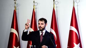 وزير المالية التركي: "أعلن استقالتي من منصبي بسبب وضعي الصحي وأفضل أن أخصص وقتي لأسرتي"- الأناضول 