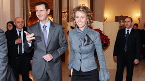 الأسد وزوجته عادة ما يقومون بزيارات مشابهة لأماكن تواجد قوات النظام السوري- جيتي