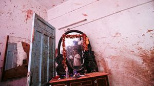 قوات الاحتلال قصفت منزلا لعائلة خماش ما أسفر عن استشهاد أم وطفلتها- جيتي
