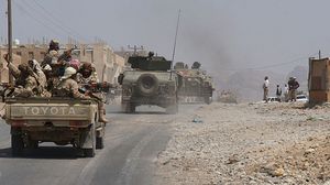 المعارك مستمرة في شبوة بين الجيش اليمني والحوثيين- جيتي