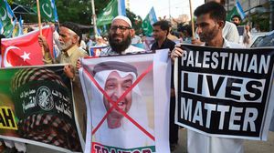 خرجت عدة مظاهرات في باكستان ترفض تطبيع الإمارات مع الاحتلال- جيتي