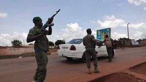 الدراسة قالت إن تصاعد الانقلابات وانتشار النزاعات المسلحة يهددان الآن بوقف سنوات من التقدم السياسي في أفريقيا- الأناضول