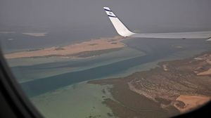 وصلت أول رحلة جوية مباشرة من تل أبيب إلى أبوظبي الأسبوع الماضي- جيتي
