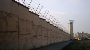المنظمة قالت إن الحكومة الإيرانية تقاعست عن مد إدارات السجون بالمواد الطبية- مواقع إيرانية