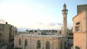 المسجد العمري المشهور باسم المسجد القديم، أول مساجد قلقيلية الفلسطينية وأقدمها- (فيسبوك) 