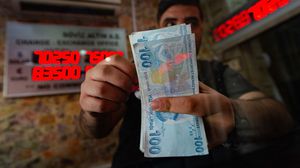 جرى تداول العملة التركية عند 8,47 ليرات للدولار الواحد صباح الاثنين في آسيا - جيتي