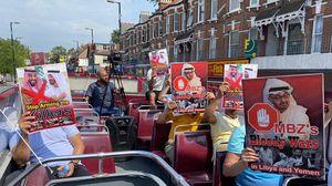 نشطاء حقوقيون يجوبون شوارع لندن تضامنا مع المعتقلين في السعودية والإمارات- (عربي21)