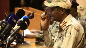حميدتي هاجم السياسيين في السودان بشدة بعد إعلان المحاولة الانقلابية- جيتي