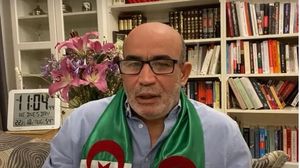 محمد العربي زيتوت: تهمة الإرهاب التي يرمينا بها النظام الجزائري باطلة  (فيسبوك)