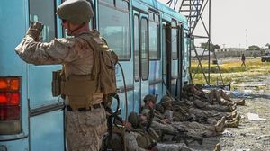 جنود أمريكيون في مطار كابول قبل الانسحاب من أفغانستان- جيتي