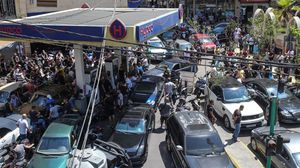 أزمة خانقة يعاني منها لبنان نتيجة انقطاع الوقود- جيتي