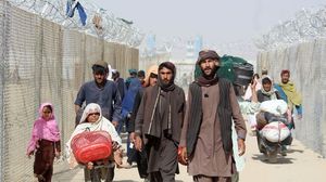 يسعى عشرات الآلاف من الأفغان للخروج بعد سيطرة طالبان على الحكم- جيتي
