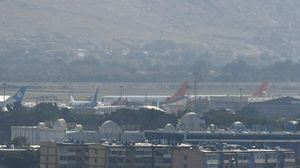 مصدر: "حطّت طائرة قطرية تحمل فريقا فنيا في كابول في وقت سابق اليوم لمناقشة استئناف العمليات في المطار"- جيتي