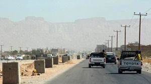 المسؤول اليمني قتل نجله وأصيب حارسه في انفجار استهدف مركزا أمنيا- جيتي
