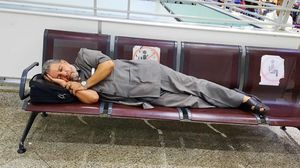 الخادمي اعتصم داخل المطار لحين حل أزمة منعه من السفر- تويتر