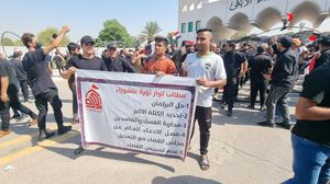 العراق يعيش على وقع تظاهرات واسعة بين تيارين- السومرية