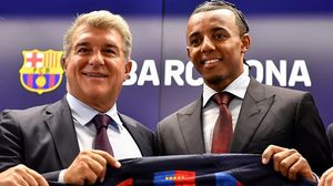 برشلونة أعلن تعاقده مع كوندي في 28 يوليوز الماضي- أ ف ب