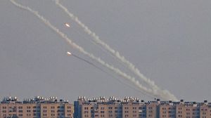 صواريخ المقاومة مستمرة على المدن المحتلة ردا على العدوان الإسرائيلي- جيتي