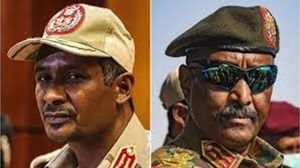 ما ينذر باستمرار الحرب لأمد طويل هو أن البرهان استنفر كل مواطن سوداني قادر على حمل السلاح للقتال إلى جانب الجيش الرسمي.. (الأناضول)