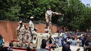 حكومة الوحدة الوطنية في الغرب الليبي أدانت الانقلاب في النيجر وأيدت الجهود الإفريقية لإعادة الرئيس المنتخب، محمد بازوم، لمنصبه.. (الأناضول)