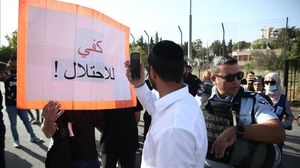  فلسطينيو الداخل دعموا أهلهم في الضفة الغربية وقطاع غزة خلال الانتفاضتين الأولى والثانية.. (الأناضول)