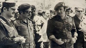 رفعت الأسد مع شقيقه حافظ إبان قيادته لسرايا الدفاع- أرشيفية