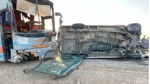 اصطدمت حافلة نقل الزوار الإيرانيين المتجهين نحو كربلاء بشاحنة نقل- إرنا