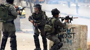يتصاعد عنف الاحتلال في الضفة الغربية المحتلة مع تصاعد حدة جرائمه المروعة بحق المدنيين في قطاع غزة- جيتي