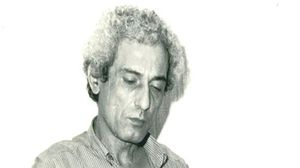 تعرض ناجي سالم العلي لإطلاق نار في غرب لندن في 22 تموز/ يوليو 1987. بعد سلسلة تهديدات بسبب رسومه الكاريكاتيرية- أرشيفية
