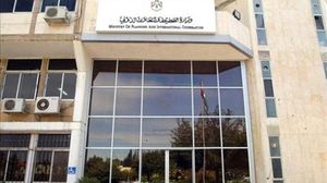 وقع الاتفاق عن الأردن أمين عام وزارة التخطيط ـ أرشيفية 