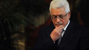 ليبراسيون: عباس ما زال متشبثا بمنصبه رغم ما يظهره من رغبة مصطنعة في المغادرة - أرشيفية