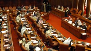 برلمان البحرين أكد أنه ليس بمعزل عن بقية دول الخليج التي ستطبق ضريبة القيمة المضافة- أرشيفية