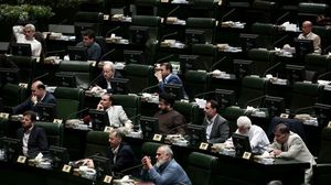 مجلس الشورى الإسلامي الإيراني عقد اليوم جلسة "غير علنية" لدراسة الأوضاع الاقتصادية- أ ف ب 