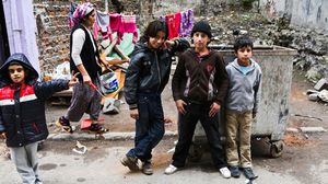 الطبيبان: أطفال سوريا يستحقون أن يكونوا آمنين ـ أ ف ب 