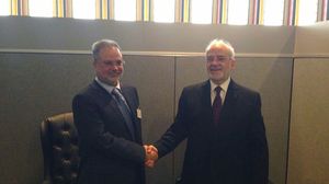 وزير الخارجية العراقي ونظيره اليمني خلال لقاء جمعهما في نيويورك- سبأ