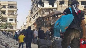 بدأت رحلة تهجير سكان الغوطة من داريا في أيلول/ سبتمبر الماضي
